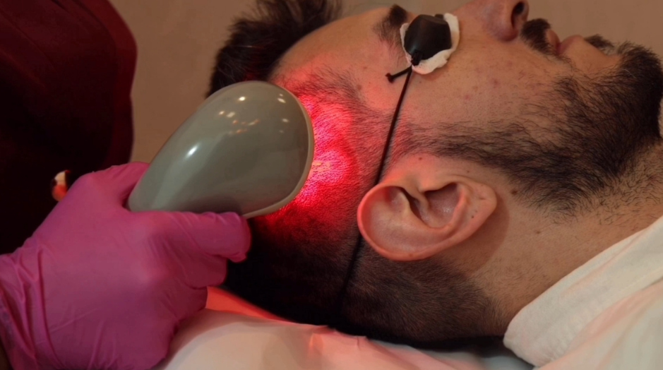  FOTERAPIA COM LASER E LED